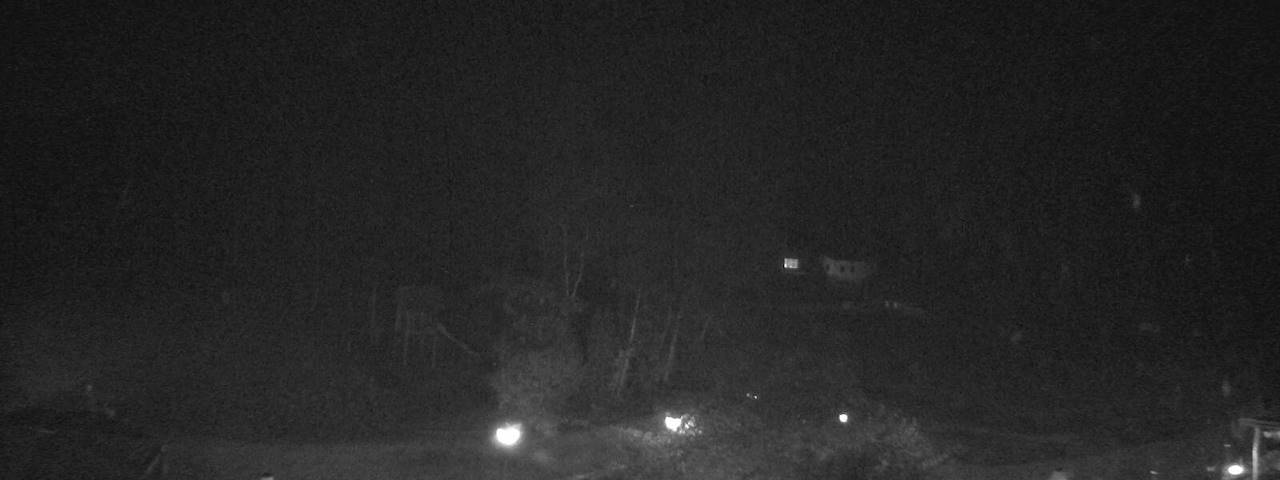 Live camera feed from Bergrestaurant Gfellen, Finsterwald in Finsterwald