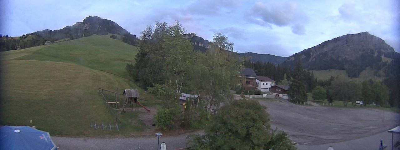 Live camera feed from Bergrestaurant Gfellen, Finsterwald in Finsterwald
