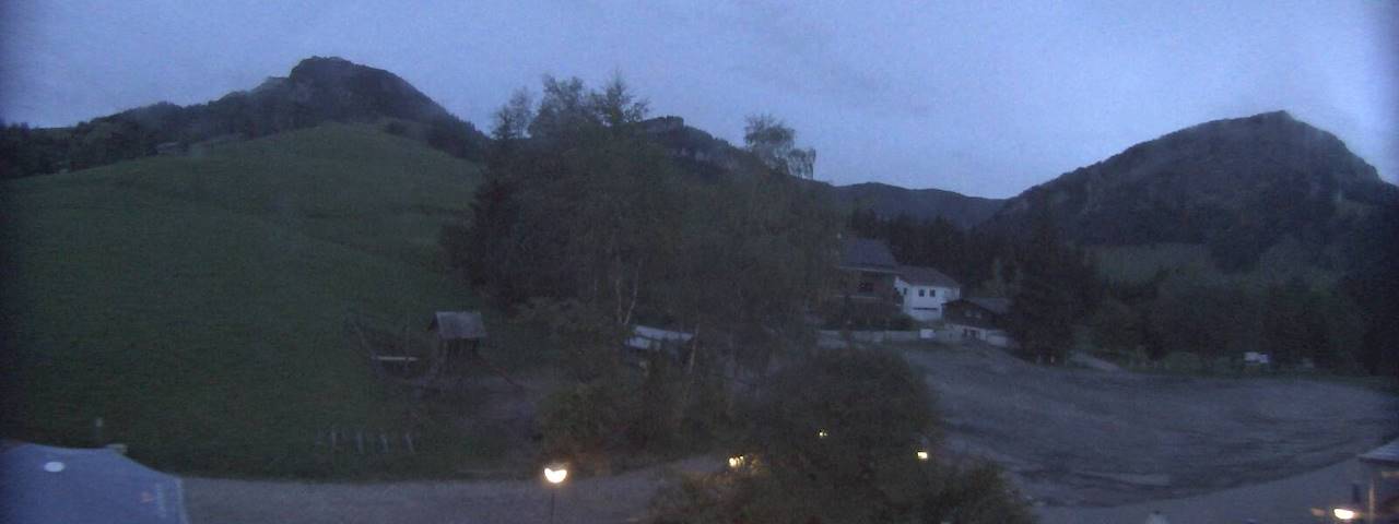 Live camera feed from Bergrestaurant Gfellen, Finsterwald in Finsterwald