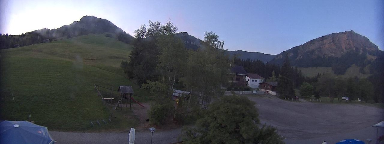بث كاميرا مباشر من Bergrestaurant Gfellen, Finsterwald في Finsterwald