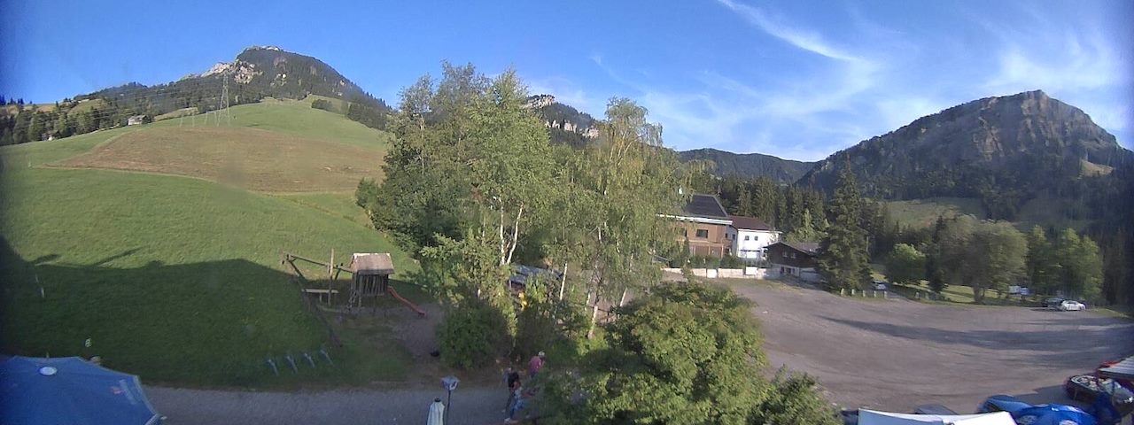 Live camera feed from Bergrestaurant Gfellen, Finsterwald in Finsterwald