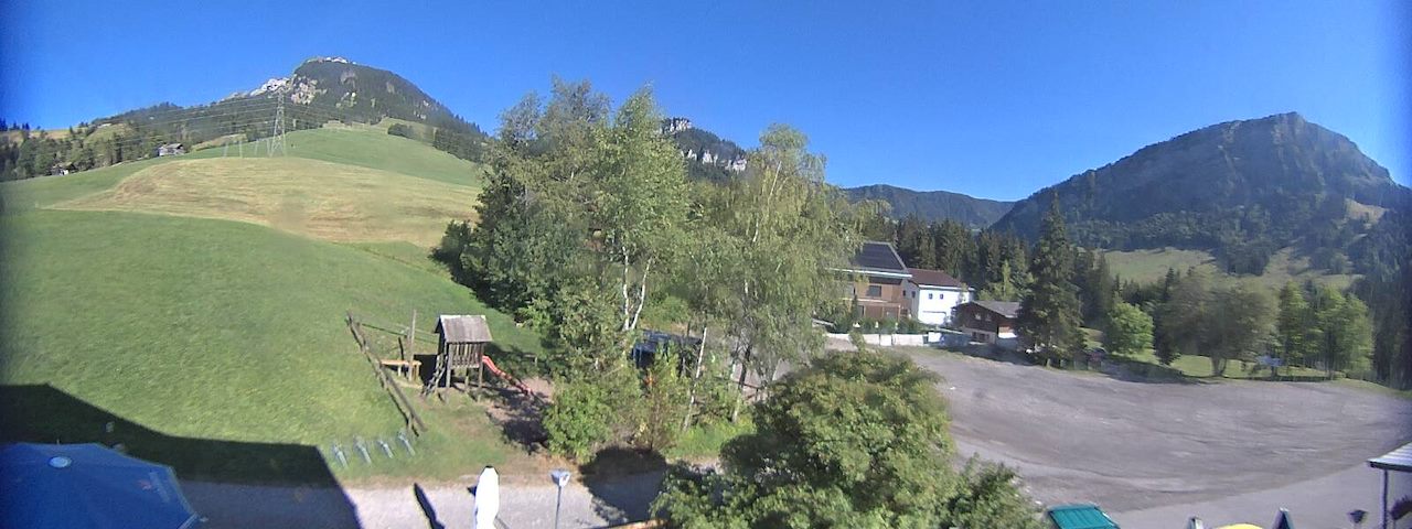 Live camera feed from Bergrestaurant Gfellen, Finsterwald in Finsterwald