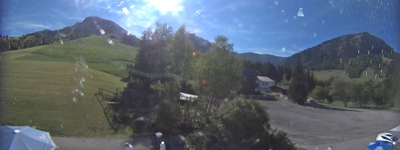 Live camera feed from Bergrestaurant Gfellen, Finsterwald in Finsterwald