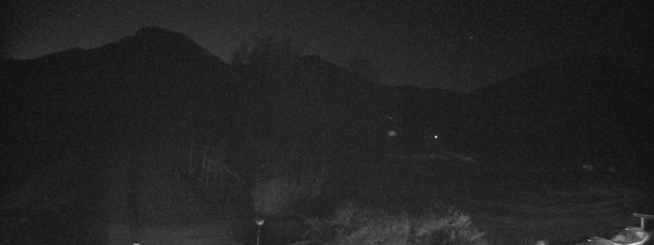 Live camera feed from Bergrestaurant Gfellen, Finsterwald in Finsterwald