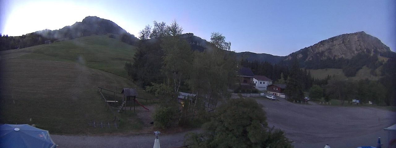 Live camera feed from Bergrestaurant Gfellen, Finsterwald in Finsterwald