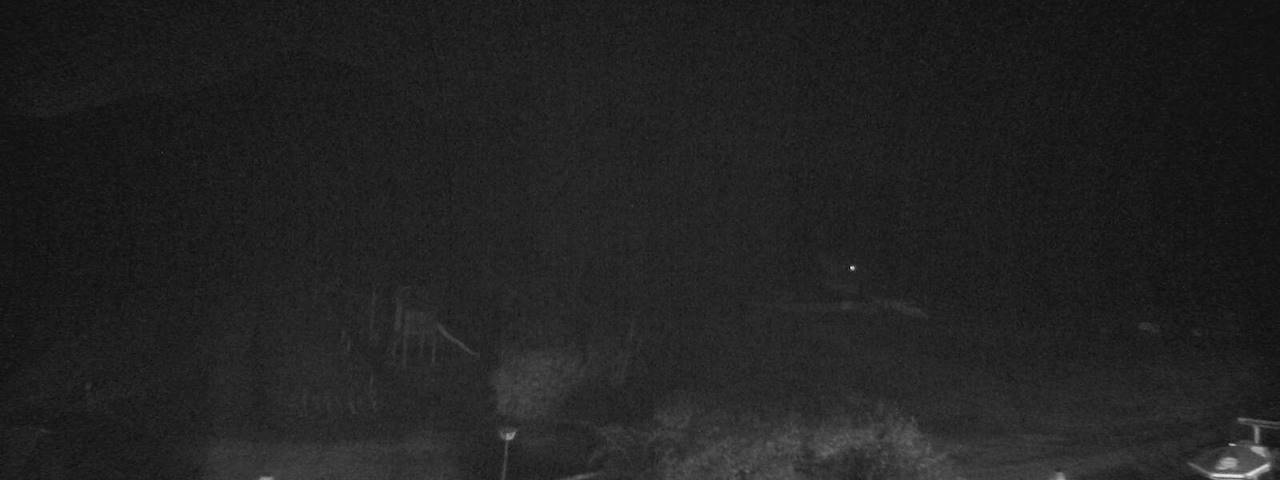 Live camera feed from Bergrestaurant Gfellen, Finsterwald in Finsterwald