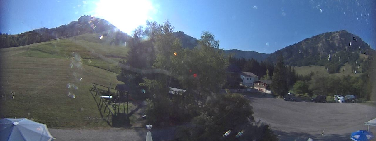 Live camera feed from Bergrestaurant Gfellen, Finsterwald in Finsterwald