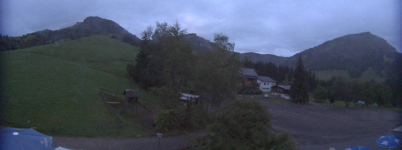 Живая трансляция камеры из Bergrestaurant Gfellen, Finsterwald в Finsterwald