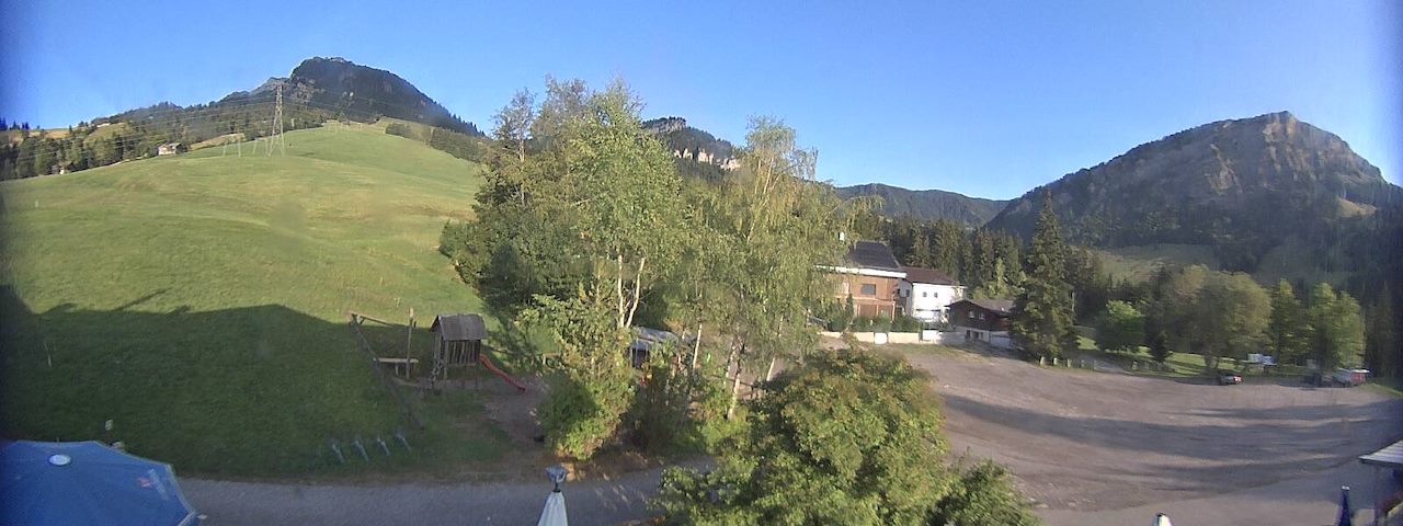 Live camera feed from Bergrestaurant Gfellen, Finsterwald in Finsterwald