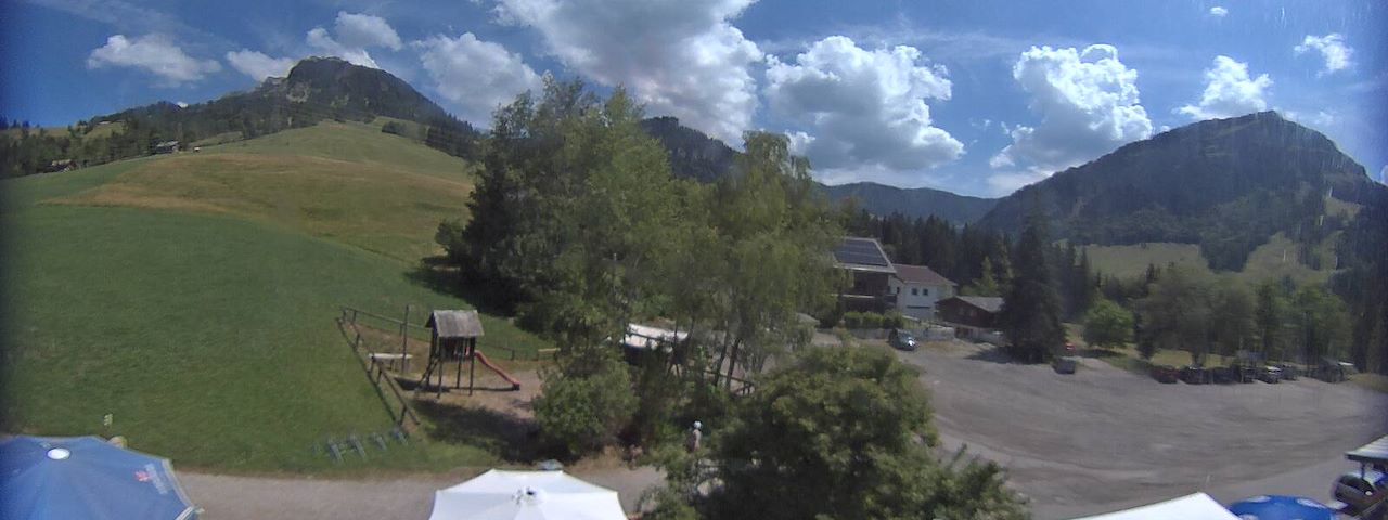 Live camera feed from Bergrestaurant Gfellen, Finsterwald in Finsterwald