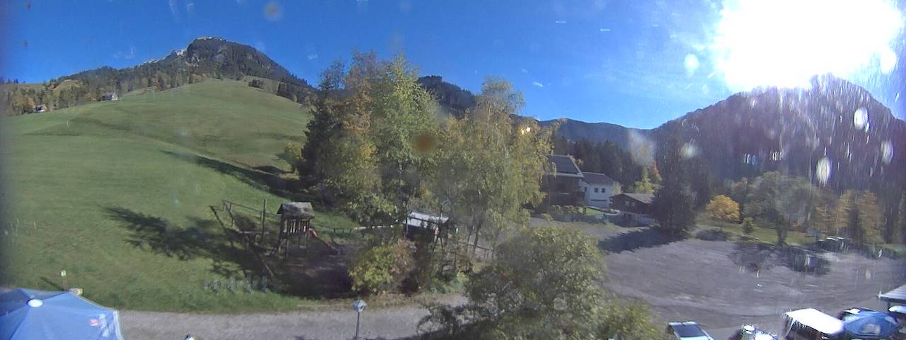 Live camera feed from Bergrestaurant Gfellen, Finsterwald in Finsterwald
