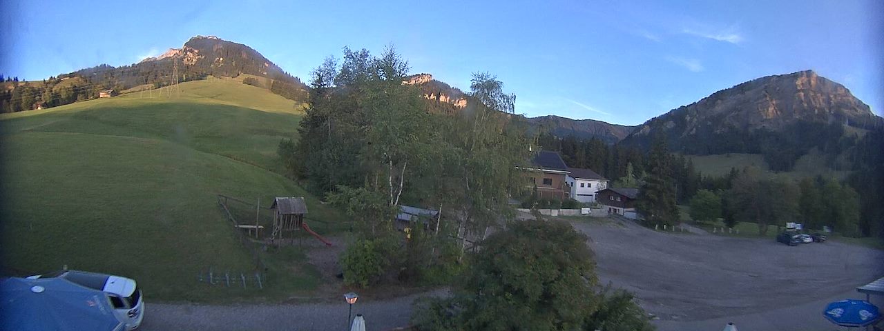 Canal de câmera ao vivo de Bergrestaurant Gfellen, Finsterwald em Finsterwald