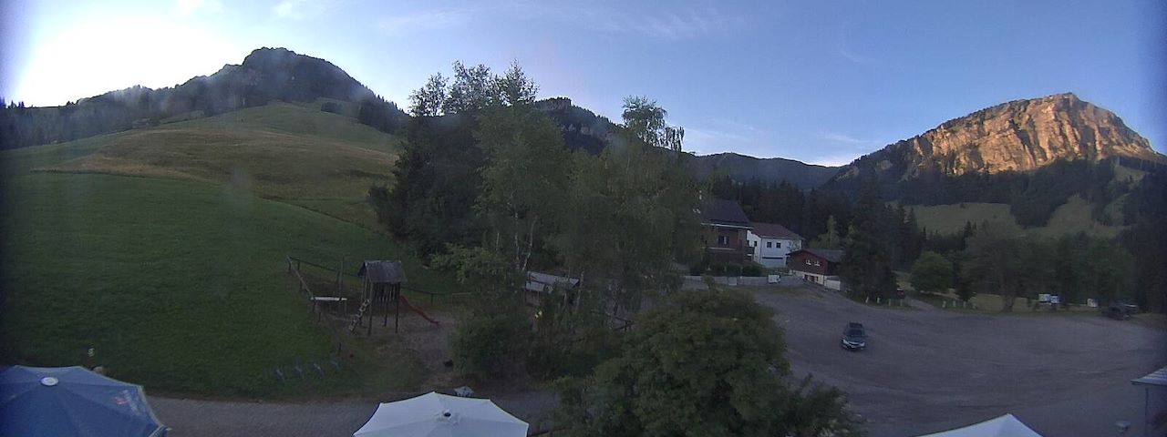 Canal de cameră live de la Bergrestaurant Gfellen, Finsterwald în Finsterwald