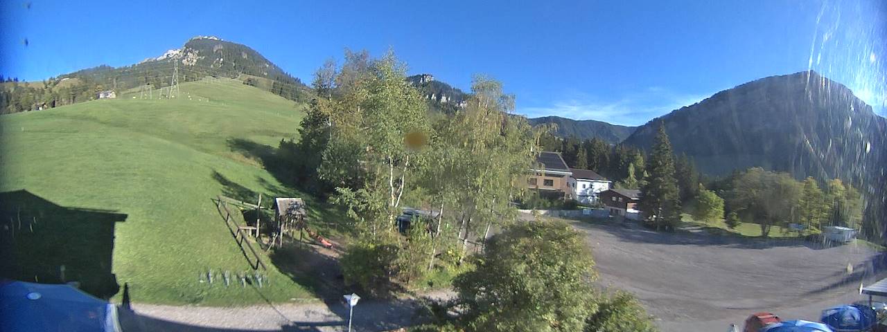 Live camera feed from Bergrestaurant Gfellen, Finsterwald in Finsterwald