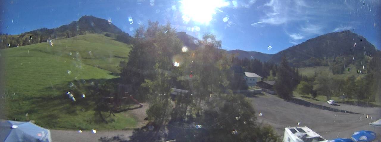 Live camera feed from Bergrestaurant Gfellen, Finsterwald in Finsterwald
