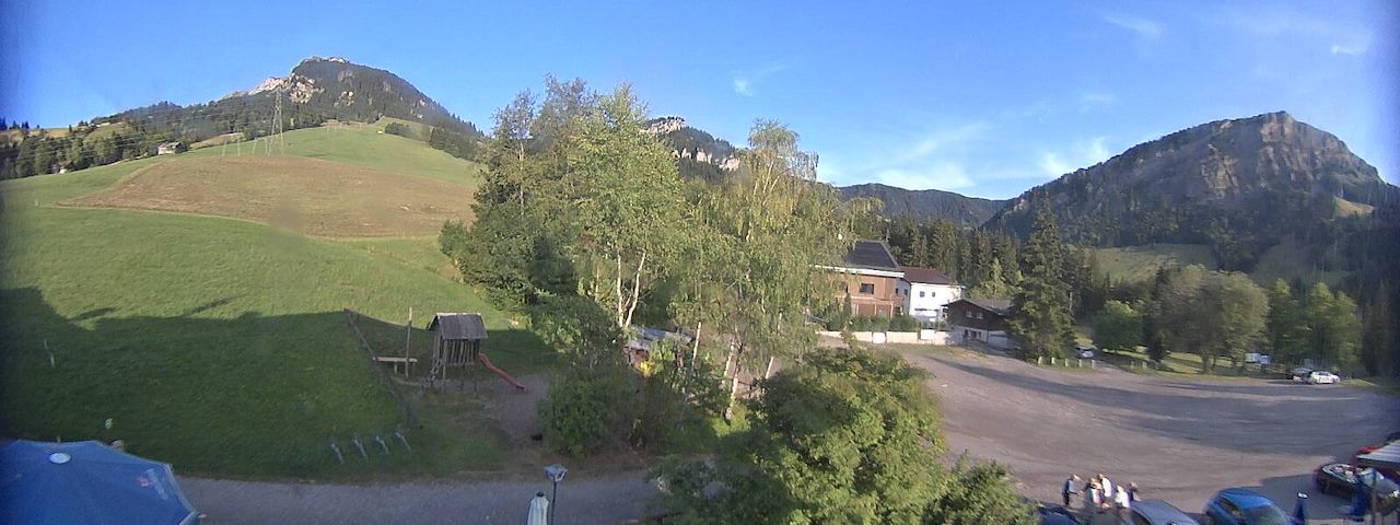 Live camera feed from Bergrestaurant Gfellen, Finsterwald in Finsterwald
