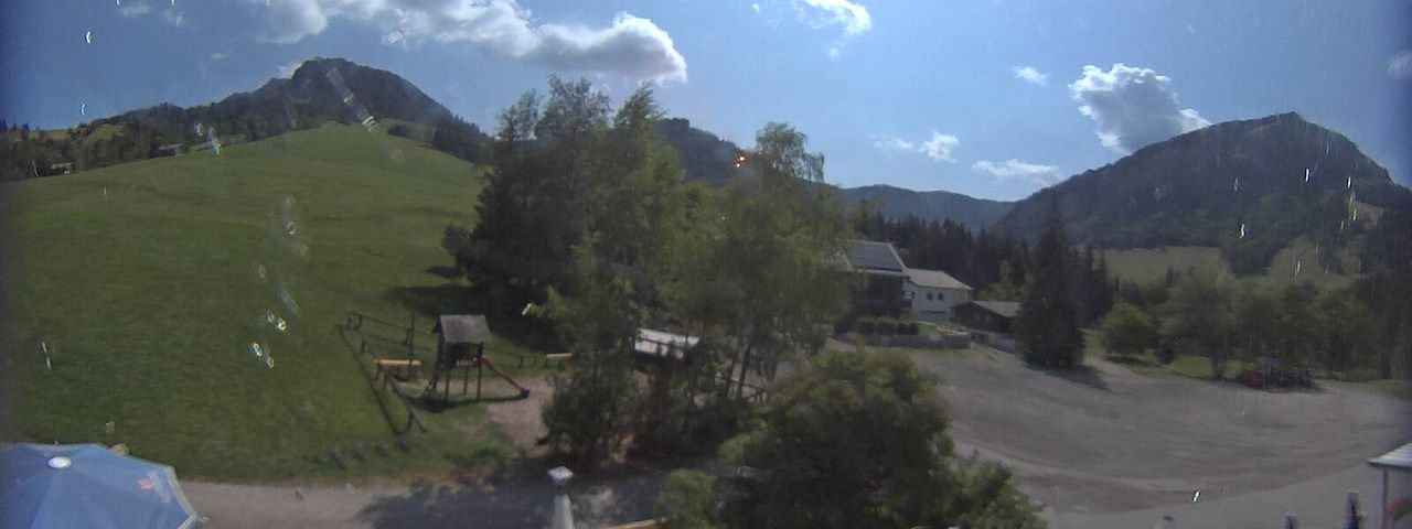 Live camera feed from Bergrestaurant Gfellen, Finsterwald in Finsterwald