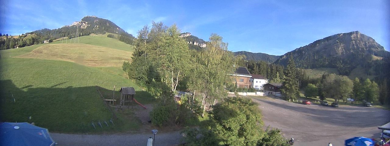 Live camera feed from Bergrestaurant Gfellen, Finsterwald in Finsterwald