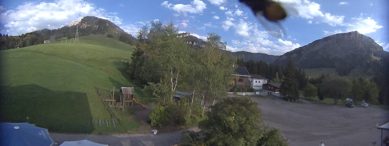 Live camera feed from Bergrestaurant Gfellen, Finsterwald in Finsterwald
