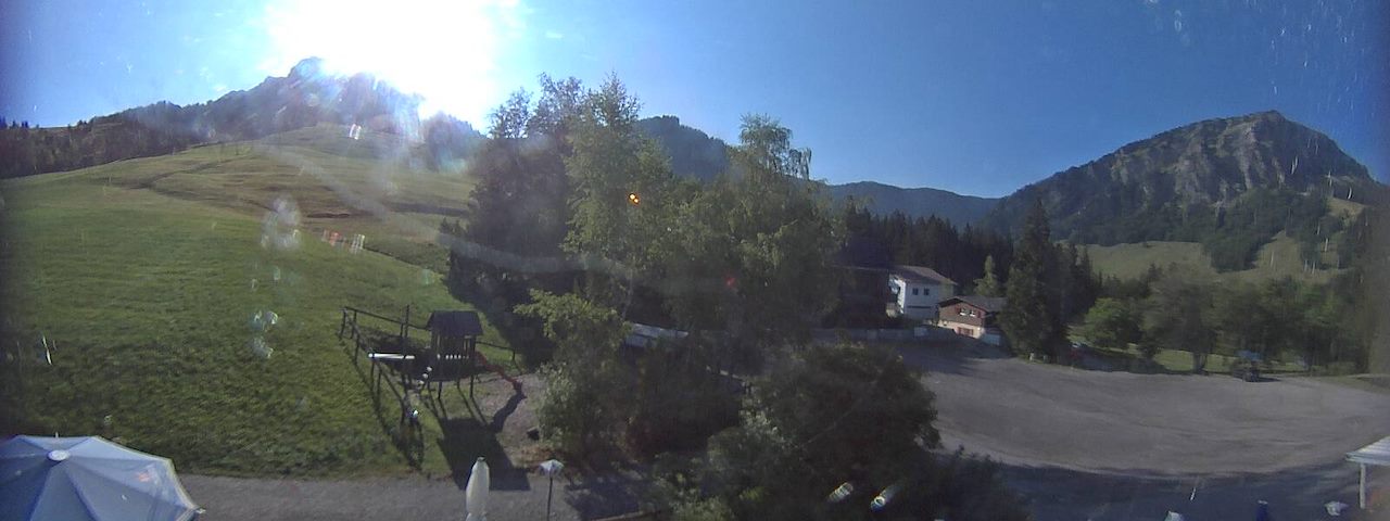 Live camera feed from Bergrestaurant Gfellen, Finsterwald in Finsterwald