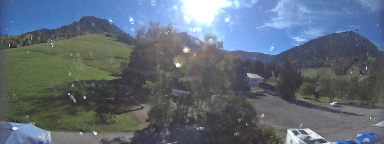 Live camera feed from Bergrestaurant Gfellen, Finsterwald in Finsterwald