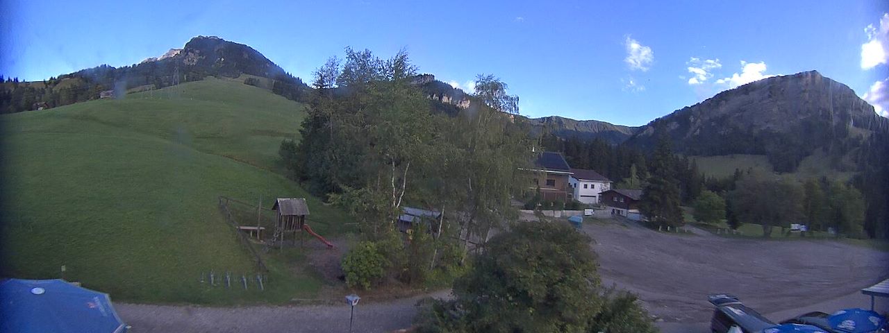 Live camera feed from Bergrestaurant Gfellen, Finsterwald in Finsterwald