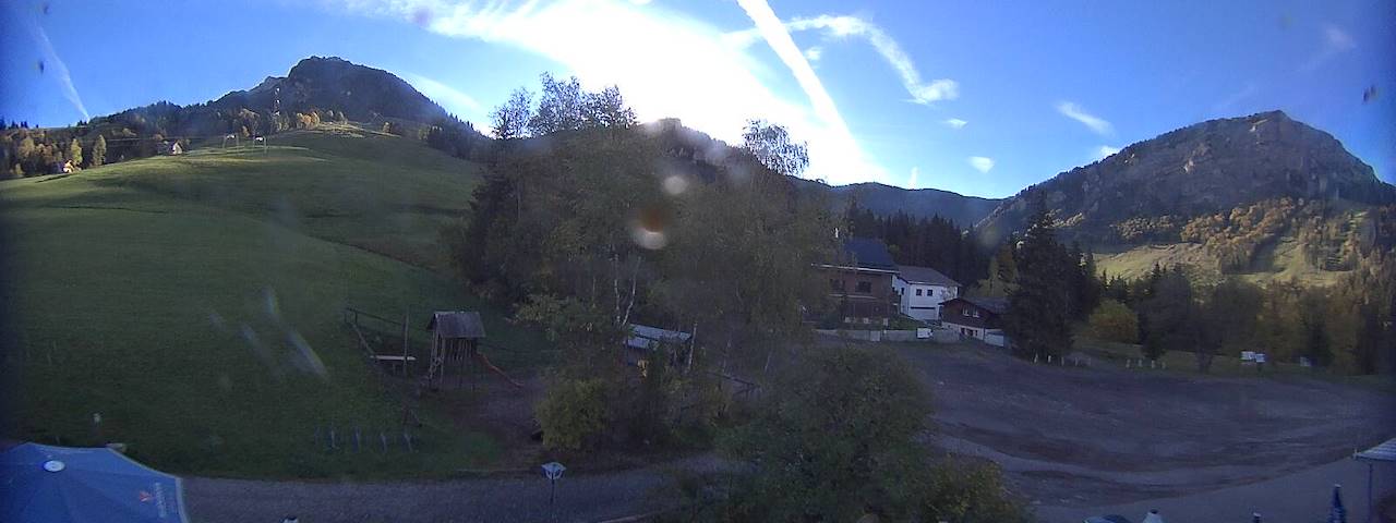 Live camera feed from Bergrestaurant Gfellen, Finsterwald in Finsterwald