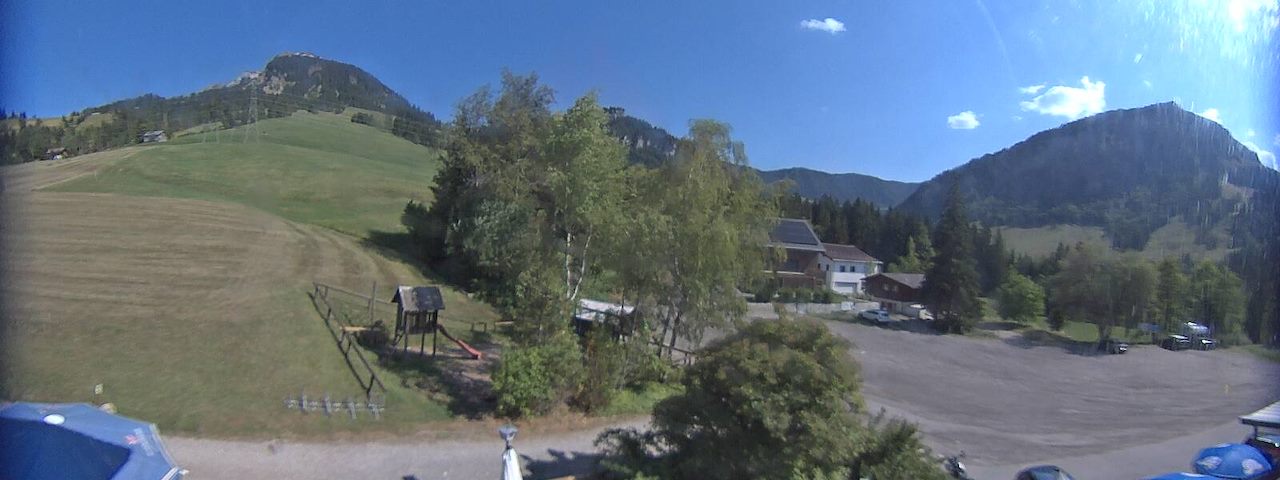 Live camera feed from Bergrestaurant Gfellen, Finsterwald in Finsterwald