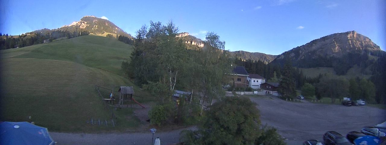 Live camera feed from Bergrestaurant Gfellen, Finsterwald in Finsterwald