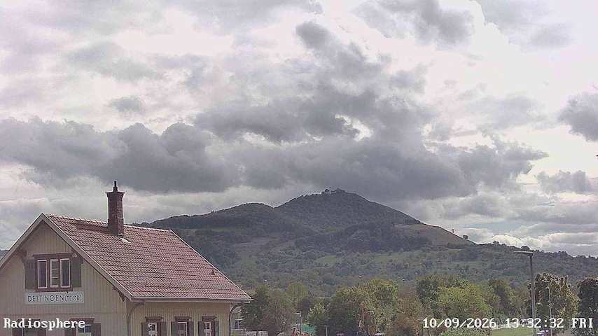 Live camera feed from RADiOSPHERE-BURG TECK in Burg Teck in Owen