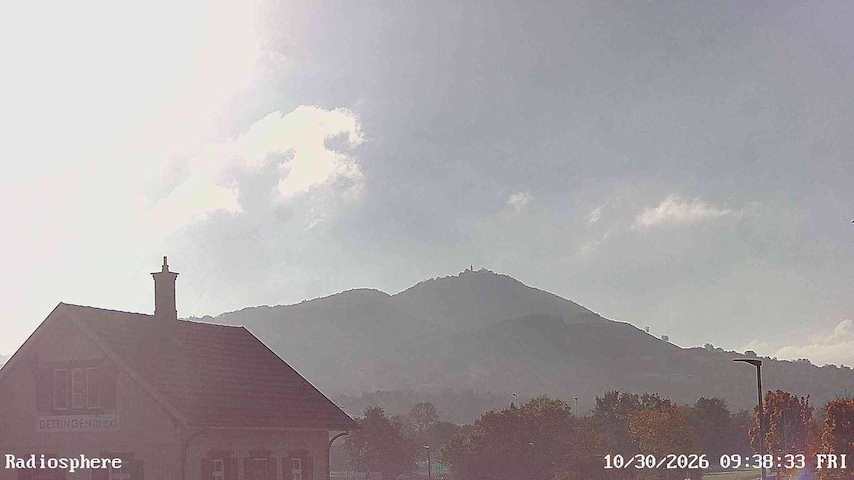 Live camera feed from RADiOSPHERE-BURG TECK in Burg Teck in Owen