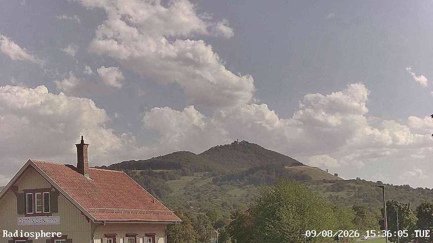 Live camera feed from RADiOSPHERE-BURG TECK in Burg Teck in Owen