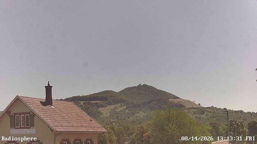 Live camera feed from RADiOSPHERE-BURG TECK in Burg Teck in Owen