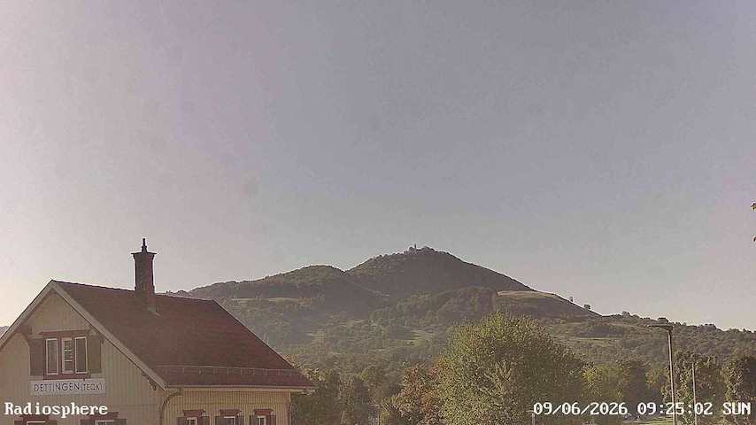 Live camera feed from RADiOSPHERE-BURG TECK in Burg Teck in Owen
