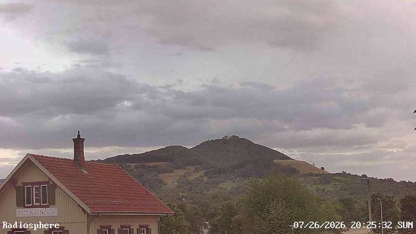 Tiešraides kameras kanāls no RADiOSPHERE-BURG TECK Burg Teck in Owen