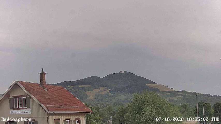 Live camera feed from RADiOSPHERE-BURG TECK in Burg Teck in Owen