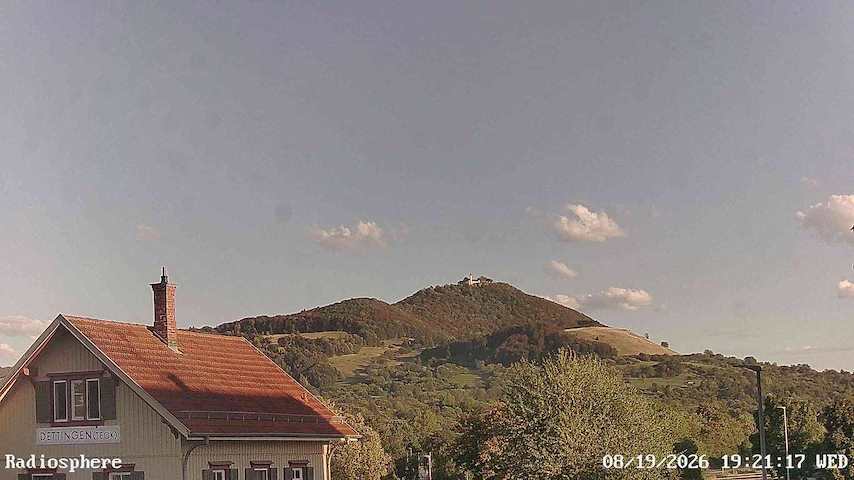 Live camera feed from RADiOSPHERE-BURG TECK in Burg Teck in Owen