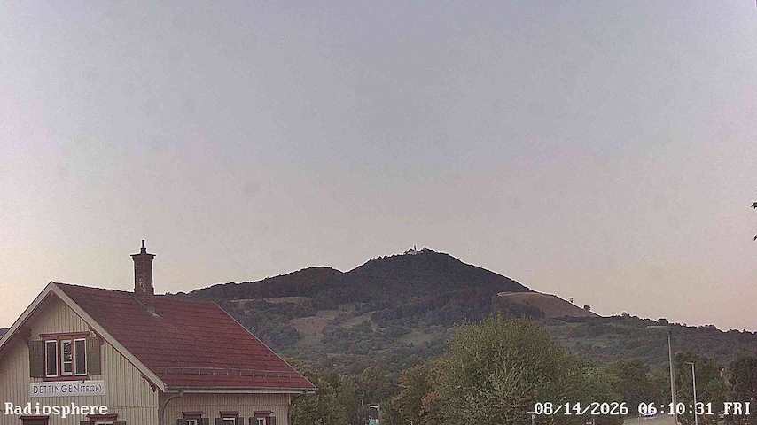 Live camera feed from RADiOSPHERE-BURG TECK in Burg Teck in Owen