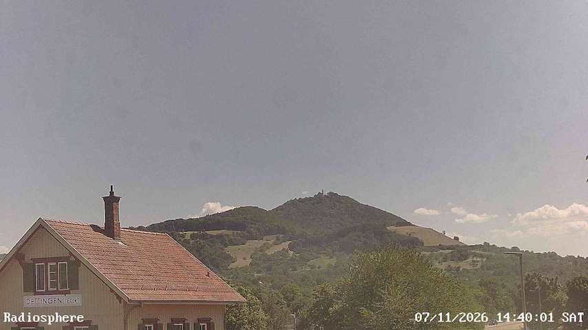 Live camera feed from RADiOSPHERE-BURG TECK in Burg Teck in Owen