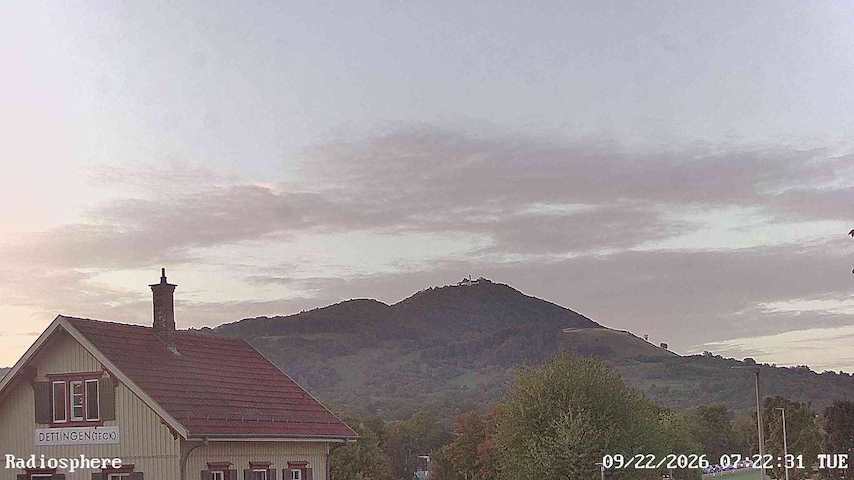 Live camera feed from RADiOSPHERE-BURG TECK in Burg Teck in Owen