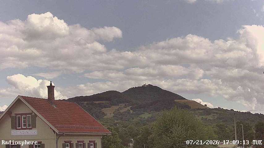 Live camera feed from RADiOSPHERE-BURG TECK in Burg Teck in Owen