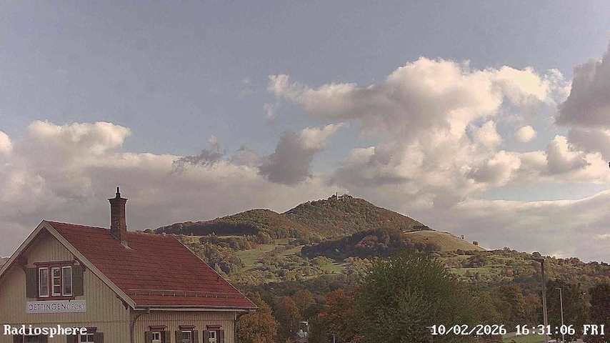 Live camera feed from RADiOSPHERE-BURG TECK in Burg Teck in Owen