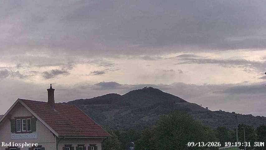 Live camera feed from RADiOSPHERE-BURG TECK in Burg Teck in Owen