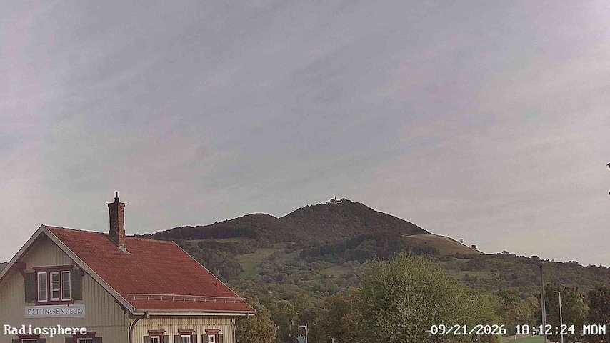 Live camera feed from RADiOSPHERE-BURG TECK in Burg Teck in Owen