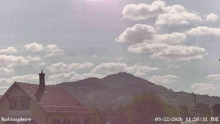 Live camera feed from RADiOSPHERE-BURG TECK in Burg Teck in Owen