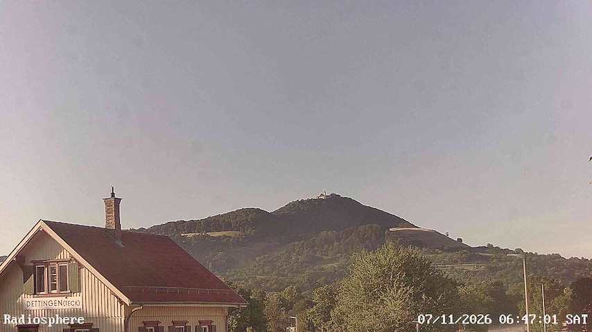 Live camera feed from RADiOSPHERE-BURG TECK in Burg Teck in Owen