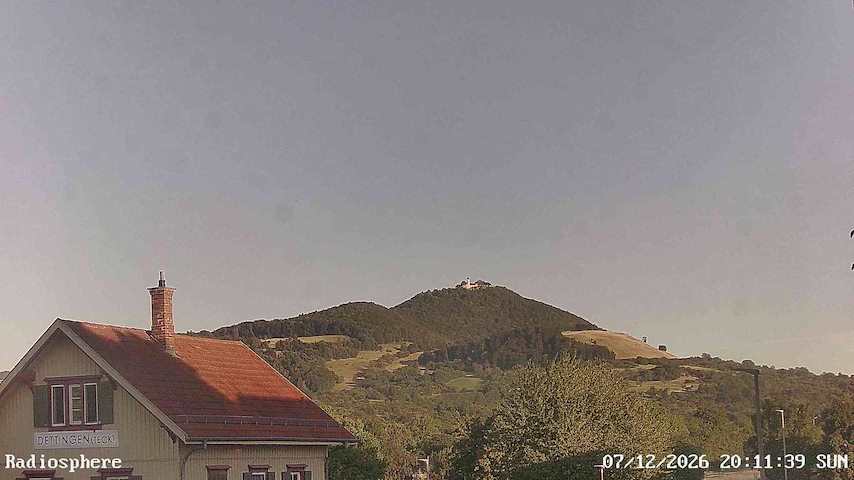 Live camera feed from RADiOSPHERE-BURG TECK in Burg Teck in Owen