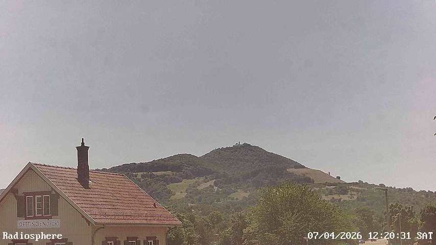 Live camera feed from RADiOSPHERE-BURG TECK in Burg Teck in Owen