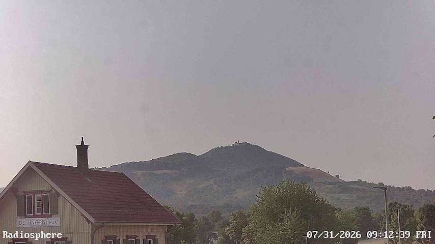 Live camera feed from RADiOSPHERE-BURG TECK in Burg Teck in Owen