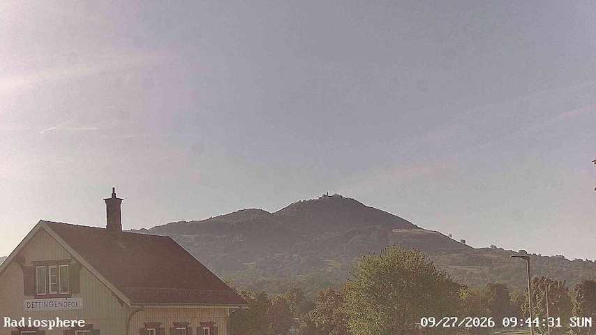 Live camera feed from RADiOSPHERE-BURG TECK in Burg Teck in Owen